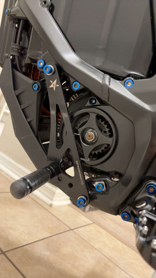 Titanium Motor Cover Mounting Bolts-Ultra Bee