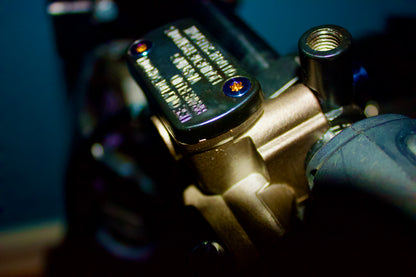 Titanium Ultra Bee Reservoir Cap Bolt
